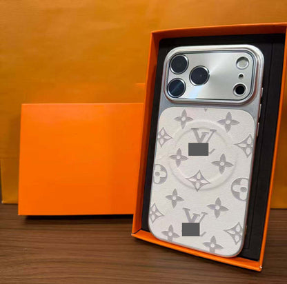 スマホケース  高級感マグネット式スマホケース  ダブルV  耐衝撃・防振性能に優れ、高級感あふれるスマホケースで、iPhone13~17 に対応