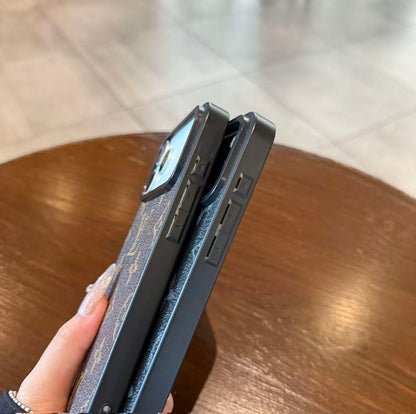 スマホケース 高級感大きな窓付きスマホケース ダブルV 耐衝撃・防振性能に優れ、高級感あふれるスマホケースで、iPhone12~17 に対応