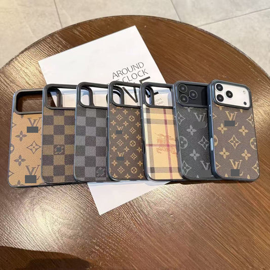 スマホケース 高級感大きな窓付きスマホケース ダブルV 耐衝撃・防振性能に優れ、高級感あふれるスマホケースで、iPhone12~17 に対応