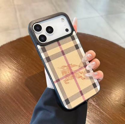 スマホケース 高級感大きな窓付きスマホケース ダブルV 耐衝撃・防振性能に優れ、高級感あふれるスマホケースで、iPhone12~17 に対応