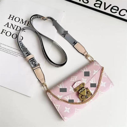 スマホケース    高級感カード入れ付きスマホケース  ダブルV  耐衝撃・防振性能に優れ、高級感あふれるスマホケースで、GALAXYとiPhone13-17 に対応