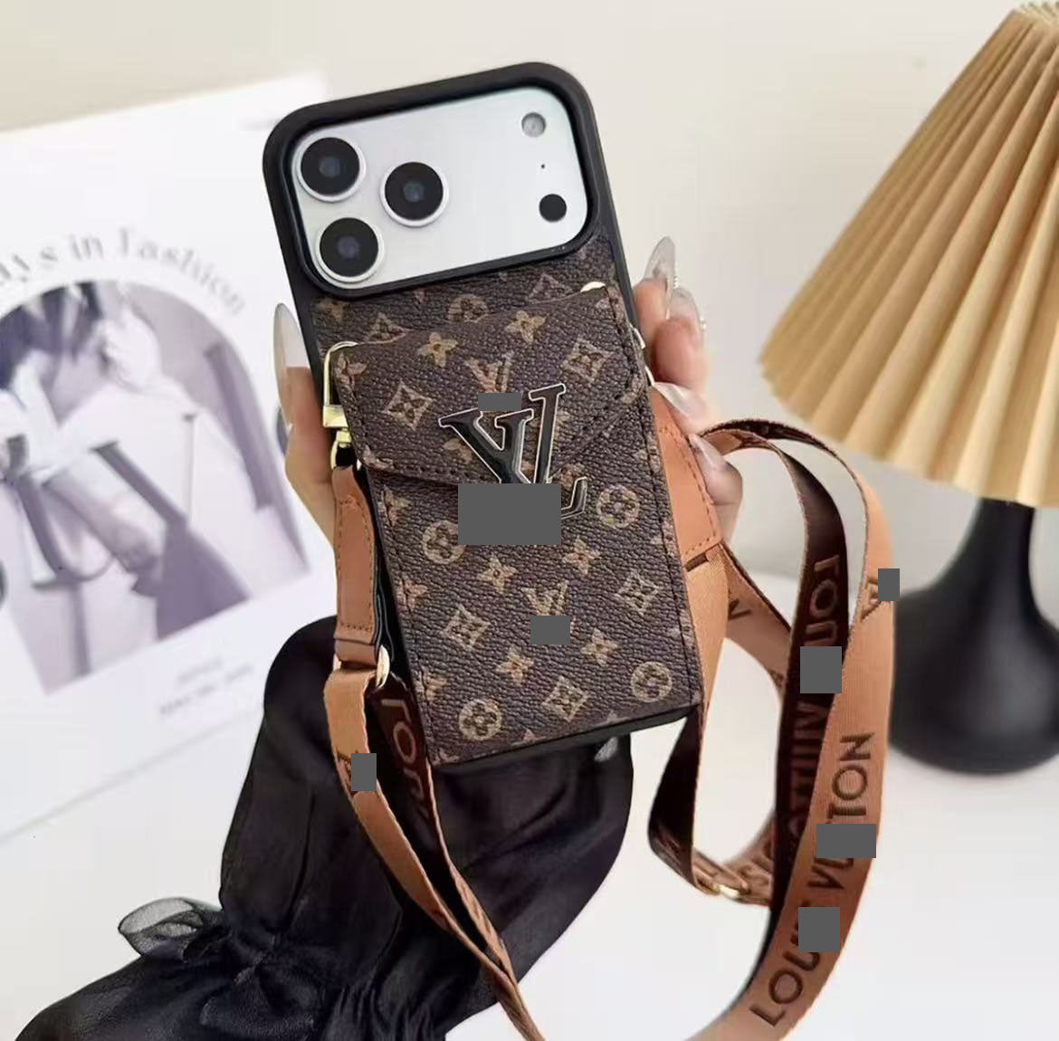 スマホケース    高級感カード入れ付きスマホケース  ダブルV  耐衝撃・防振性能に優れ、高級感あふれるスマホケースで、iPhone12-17 に対応