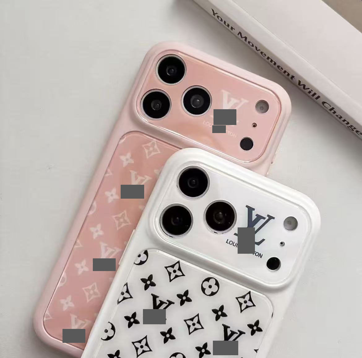#30  スマホケース  高級感  耐衝撃・防振性能に優れ、iPhone14~17 に対応