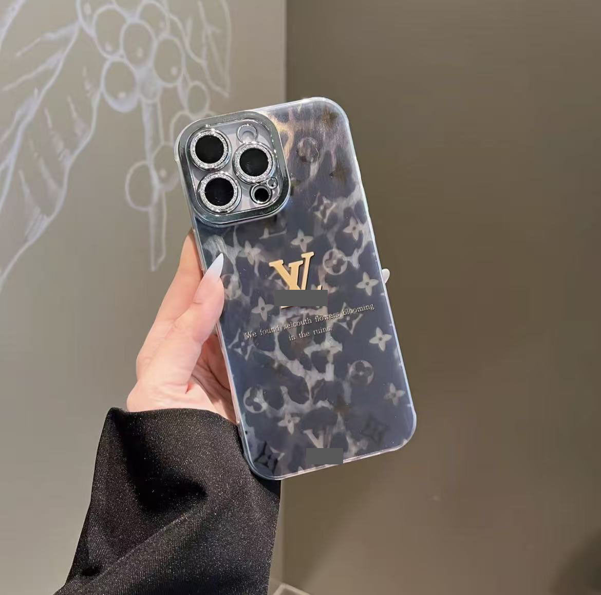 #61  スマホケース  プリント柄スマホケース   耐衝撃・防振性能に優れ、iPhone12-17 に対応