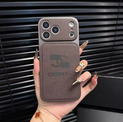 #28  スマホケース  高級感  耐衝撃・防振性能に優れ、iPhone13~17 に対応