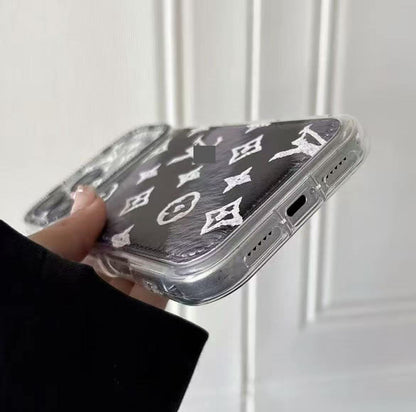 #117 スマホケース  高級感アクリルスマホケース    耐衝撃・防振性能に優れ、高級感あふれるスマホケースで、iPhone14-17 に対応