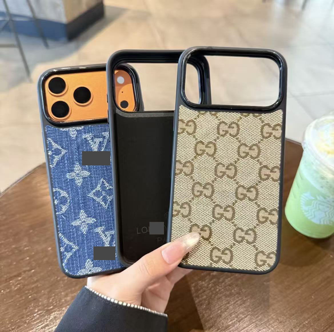 #201  スマホケース  デニム刺繍 マグネットスマホケース    耐衝撃・防振性能に優れ、iPhone14-17 に対応