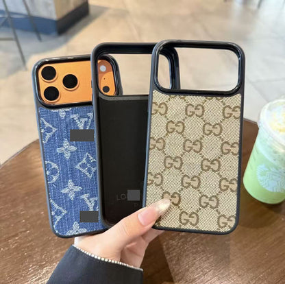 #201  スマホケース  デニム刺繍 マグネットスマホケース    耐衝撃・防振性能に優れ、iPhone14-17 に対応
