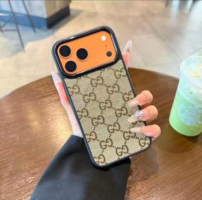 #201  スマホケース  デニム刺繍 マグネットスマホケース    耐衝撃・防振性能に優れ、iPhone14-17 に対応