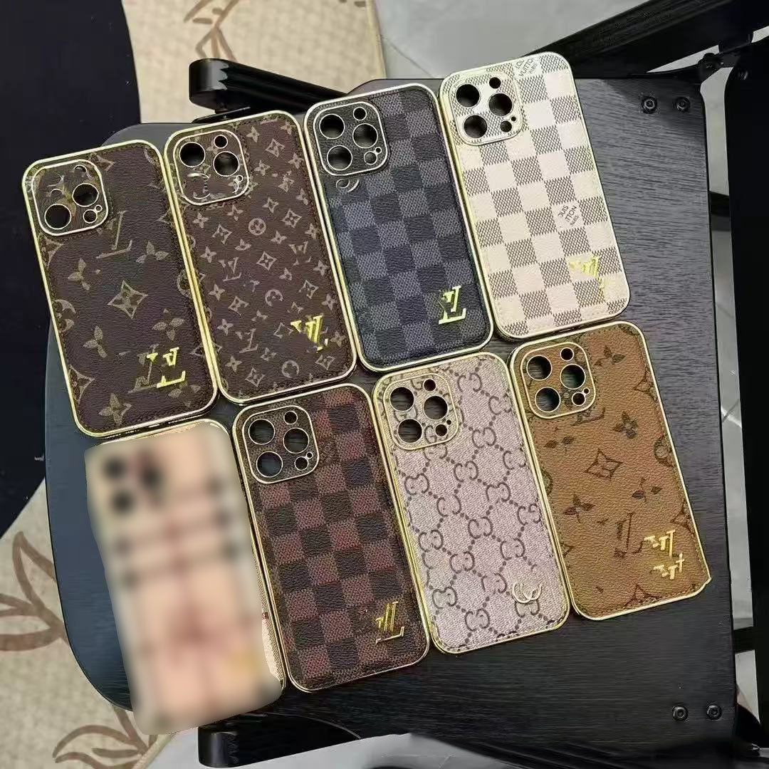#217  スマホケース    耐衝撃・防振性能に優れ  iPhone に対応