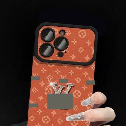 #D15  スマホケース  ブレスレットを付き  耐衝撃・防振性能に優れ、iPhoneに対応
