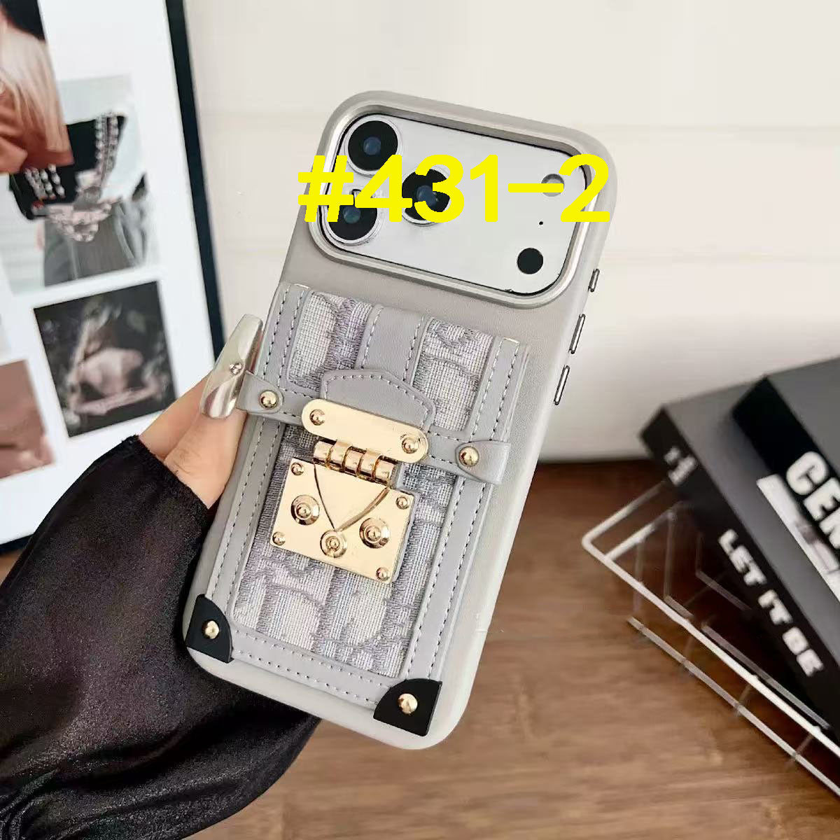 #431  スマホケース  カードケース付き 耐衝撃・防振性能に優れ、iPhone に対応