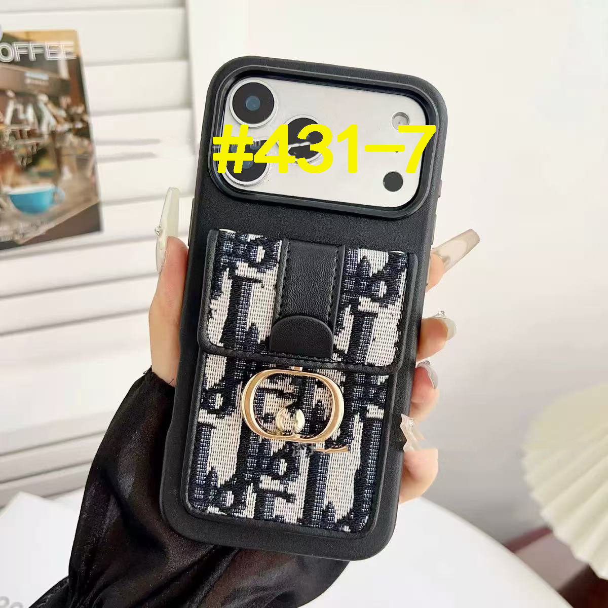 #431  スマホケース  カードケース付き 耐衝撃・防振性能に優れ、iPhone に対応