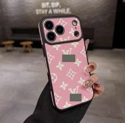 #67  スマホケース  高級感プリーツ加工  耐衝撃・防振性能に優れ、iPhone13~17 に対応