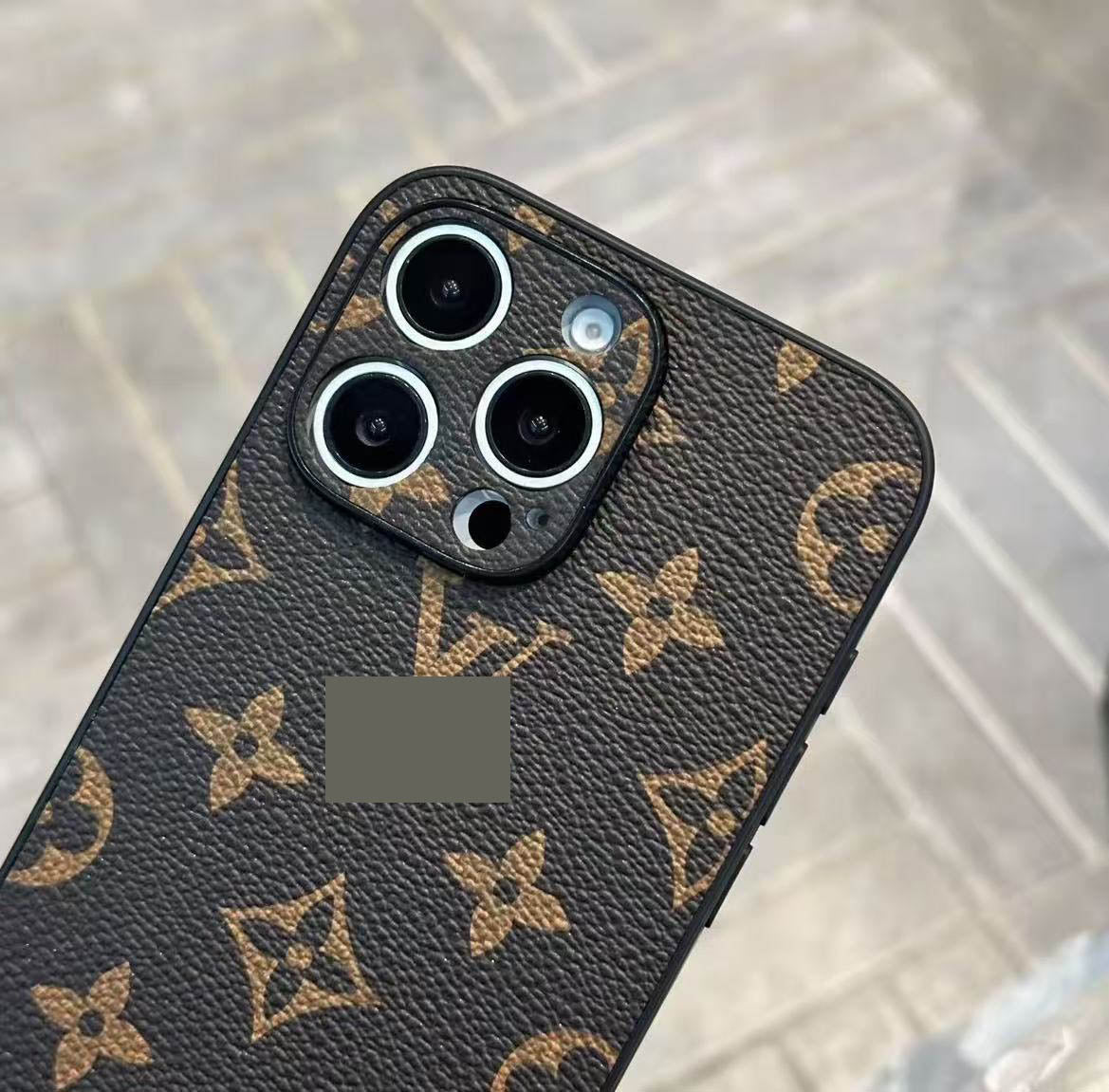 #68  スマホケース    耐衝撃・防振性能に優れ、iPhoneに対応
