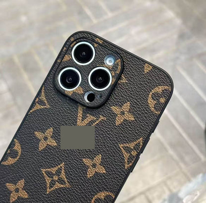#68  スマホケース    耐衝撃・防振性能に優れ、iPhoneに対応