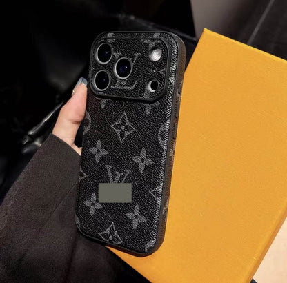 #69  スマホケース    耐衝撃・防振性能に優れ、iPhoneに対応