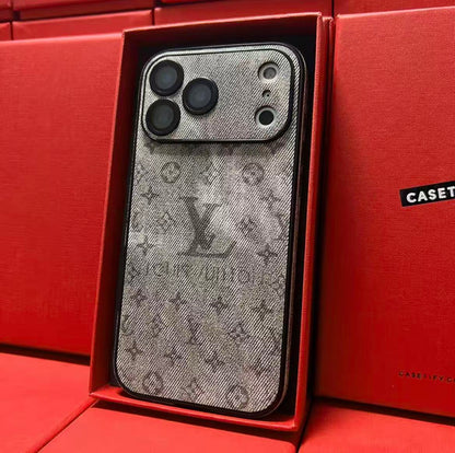 #53 スマホケース  高級感合成皮革 レザーラムスキンスマホケース   耐衝撃・防振性能に優れ、高級感あふれるスマホケースで、iPhone12~17 に対応
