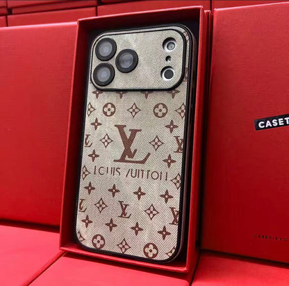 #53 スマホケース  高級感合成皮革 レザーラムスキンスマホケース   耐衝撃・防振性能に優れ、高級感あふれるスマホケースで、iPhone12~17 に対応