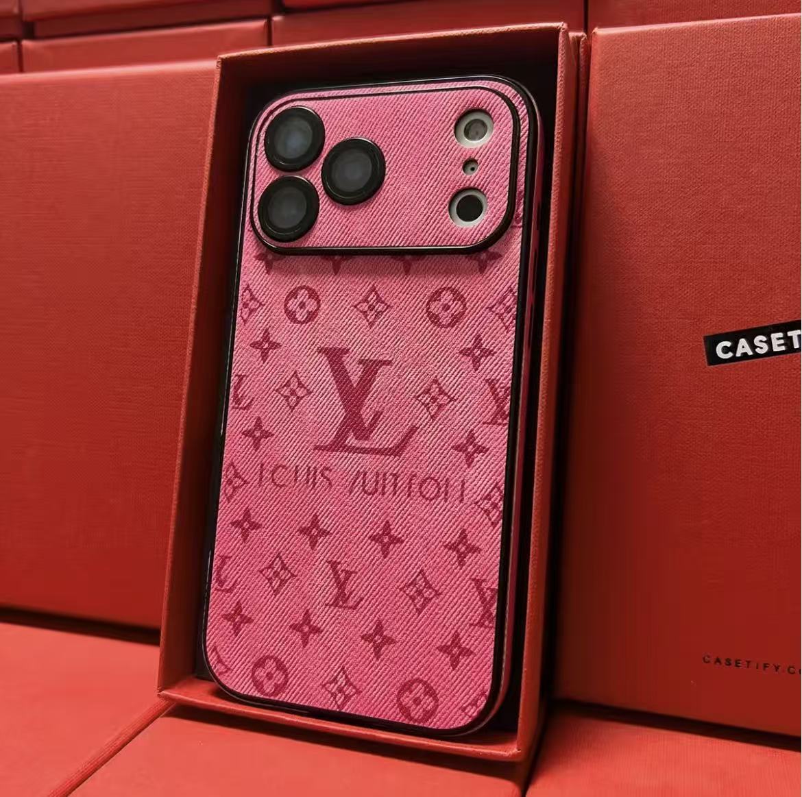 #53 スマホケース  高級感合成皮革 レザーラムスキンスマホケース   耐衝撃・防振性能に優れ、高級感あふれるスマホケースで、iPhone12~17 に対応