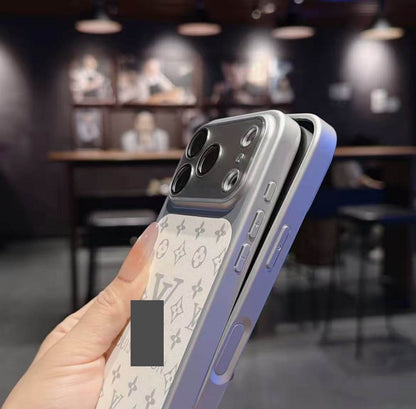 #71  スマホケース    耐衝撃・防振性能に優れ、iPhone14-17に対応