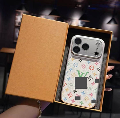 #71  スマホケース    耐衝撃・防振性能に優れ、iPhone14-17に対応
