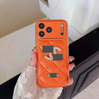 #221  スマホケース    耐衝撃・防振性能に優れ、iPhone14-17 に対応