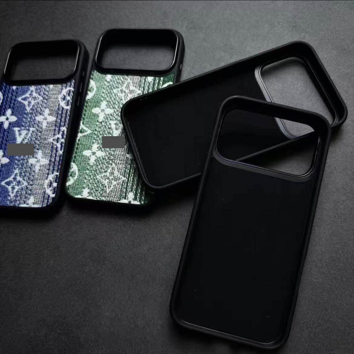 #79  スマホケース   布製調  耐衝撃・防振性能に優れ  iPhone14-17 に対応
