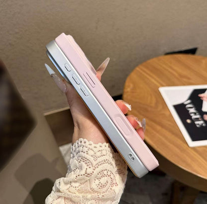 #82 スマホケース   耐衝撃・防振性能に優れ、iPhone15-17 に対応
