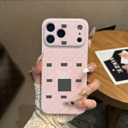 #82 スマホケース   耐衝撃・防振性能に優れ、iPhone15-17 に対応
