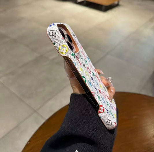#83 スマホケース   ハーフラップ  耐衝撃・防振性能に優れ、iPhone12-17 に対応