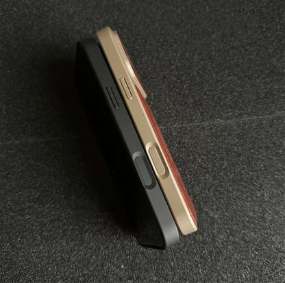 #89 スマホケース   耐衝撃・防振性能に優れ、iPhone13-17 に対応
