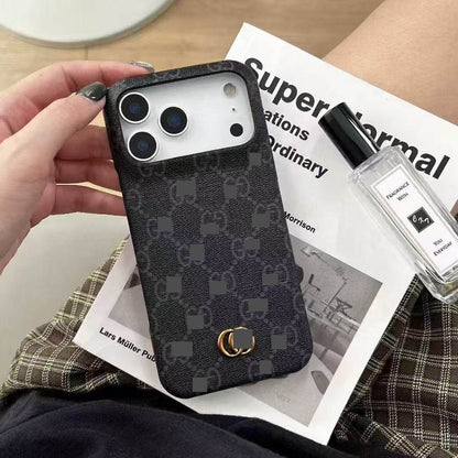 #92  スマホケース   耐衝撃・防振性能に優れ、iPhone14-17 に対応