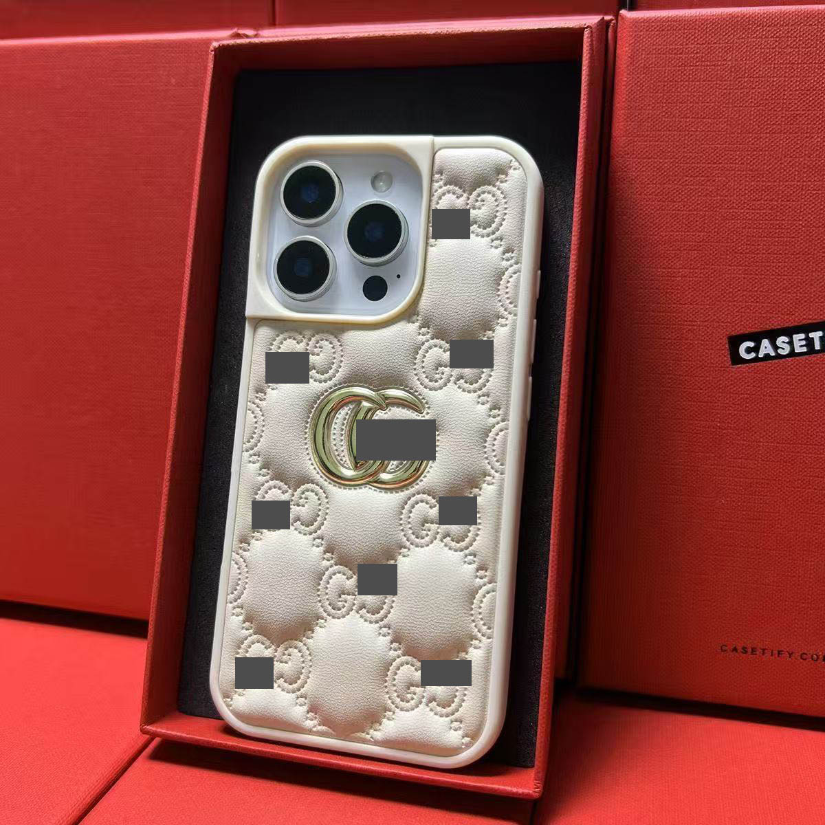 #227  スマホケース   耐衝撃・防振性能に優れ、iPhone14-17 に対応