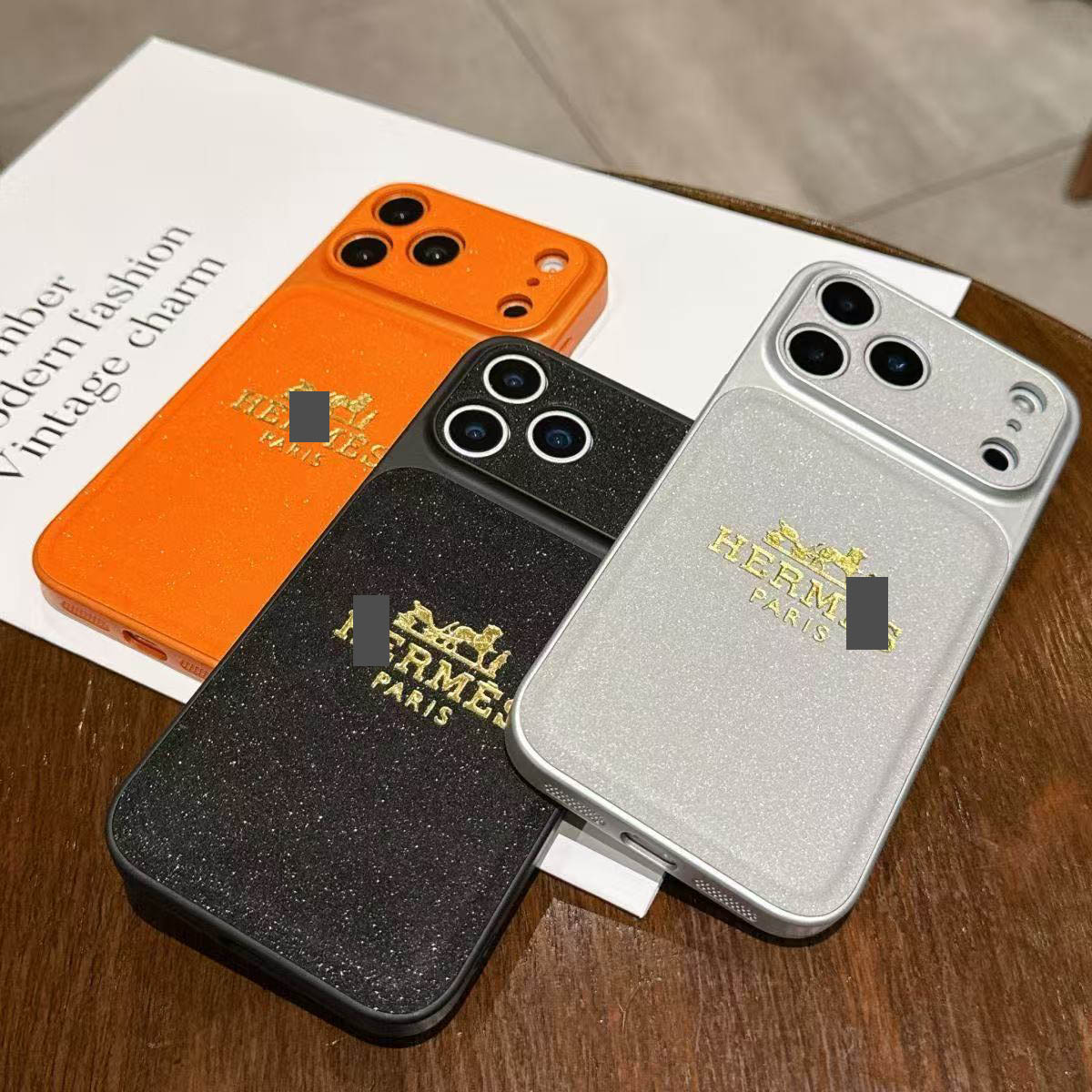 #94  スマホケース   耐衝撃・防振性能に優れ、iPhone14-17 に対応