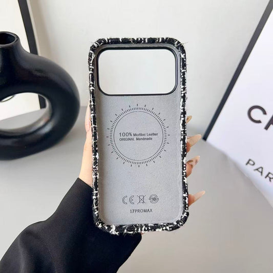 #523  スマホケース  ウール調シリーズ  ストラップ付き カード収納付き  耐衝撃・防振性能に優れ、iPhone14-17に対応