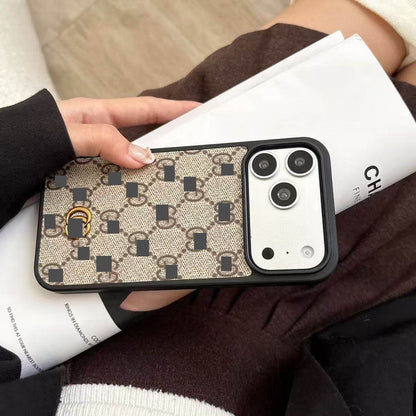 #229  スマホケース    耐衝撃・防振性能に優れ、iPhone13-17 に対応