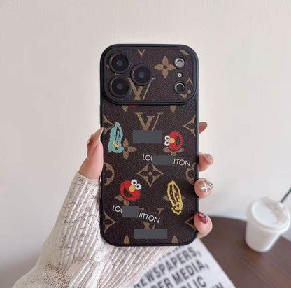 #98  スマホケース  高級感  耐衝撃・防振性能に優れ、iPhone14~17 に対応