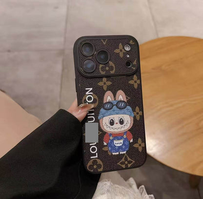 #100  スマホケース  高級感  耐衝撃・防振性能に優れ、iPhone13~17 に対応