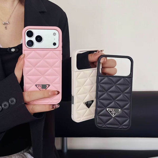 #104  スマホケース   耐衝撃・防振性能に優れ、iPhone13-17 に対応