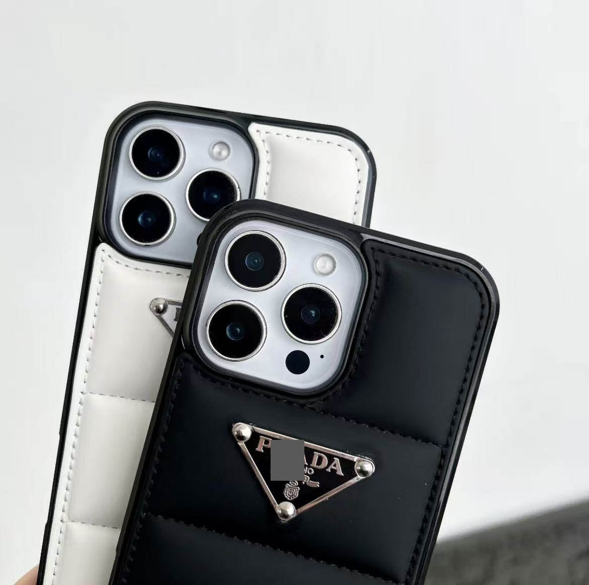 #233  スマホケース    耐衝撃・防振性能に優れ、iPhone13-17に対応