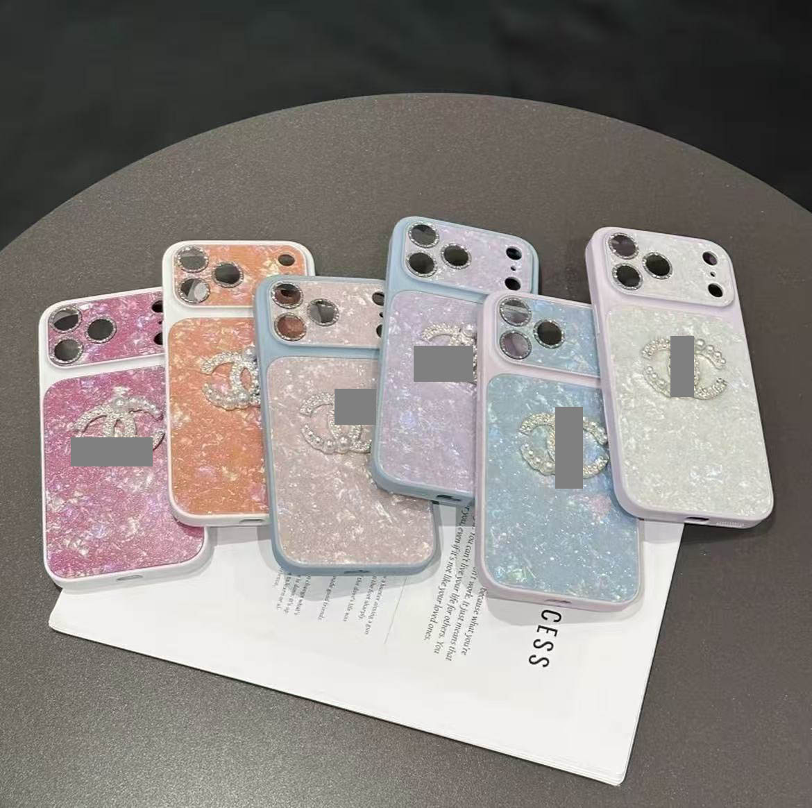 #109 スマホケース    耐衝撃・防振性能に優れ、iPhone13~18 に対応