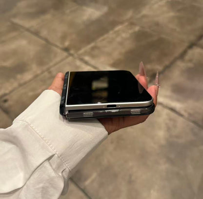 #DUO-4  スマホケース    耐衝撃・防振性能に優れ、iPhone DOUに対応