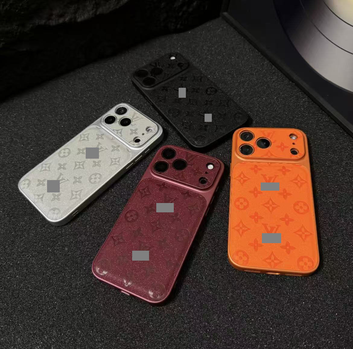 #36 スマホケース  耐衝撃・防振性能に優れ、iPhone14-18に対応