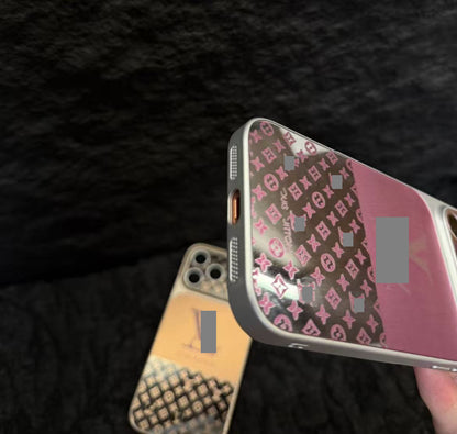 #07  スマホケース  高級感  耐衝撃・防振性能に優れ、iPhone15~18 に対応