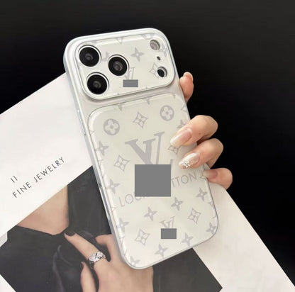 #82 スマホケース   耐衝撃・防振性能に優れ、iPhone15-17 に対応