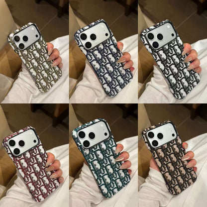 #39  スマホケース   耐衝撃・防振性能に優れ  iPhone14-17 に対応