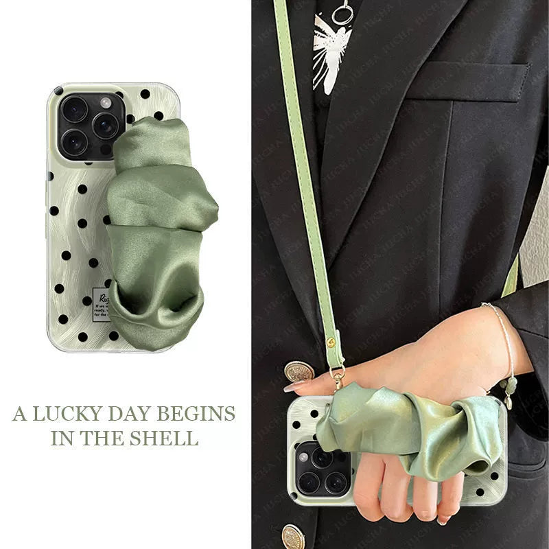 Black and white wave dot design, luxurious smartphone case with bracelet, compatible with iPhone