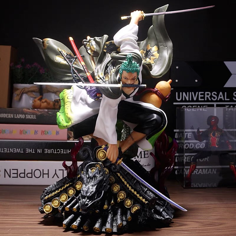 One Piece  シリーズのフィギュア ワノ国屋根のゾロフィギュア置物