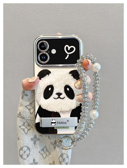 A three-dimensional fluffy panda design with a luxurious feel. Comes with a drawstring and stand. Smartphone case for iPhone.